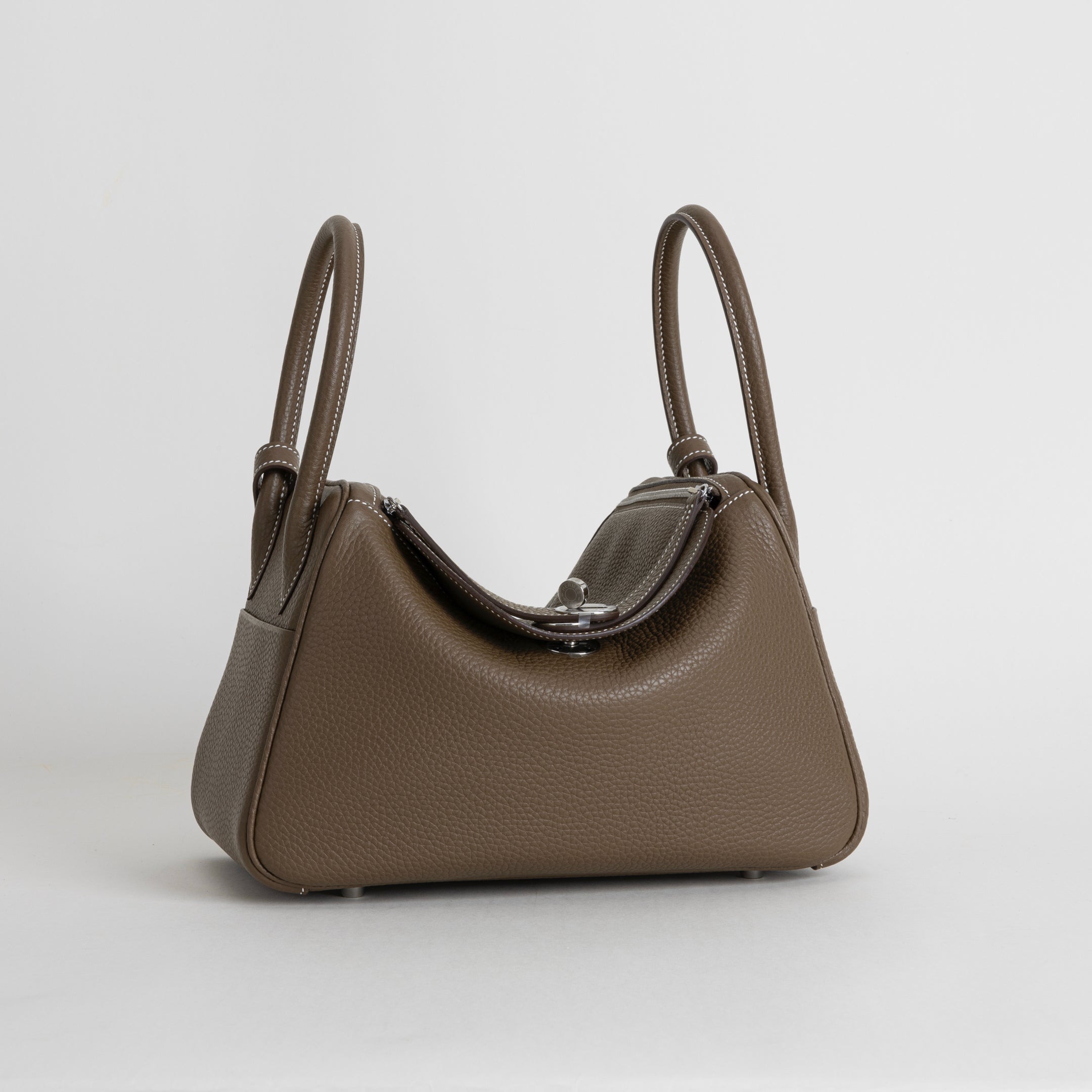 LINDY 30 CLEMENCE LEATHER ETOUPE WITH PALLADIUM HARDWARE (PHW)