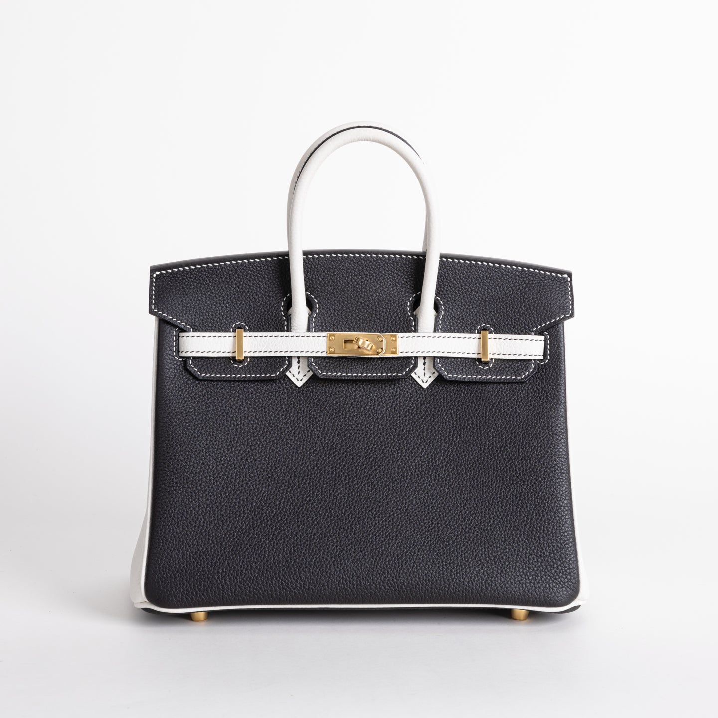 BIRKIN 25 TOGO LEATHER HORSESHOE STAMP (HSS) BI-COLOR NOIR (BLACK) & WHITE WITH GOLD HARDWARE (GHW)