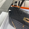 KELLY 28 MATTE MISSISSIPPIENSIS ALLIGATOR LEATHER NOIR (BLACK) WITH GOLD HARDWARE (GHW)