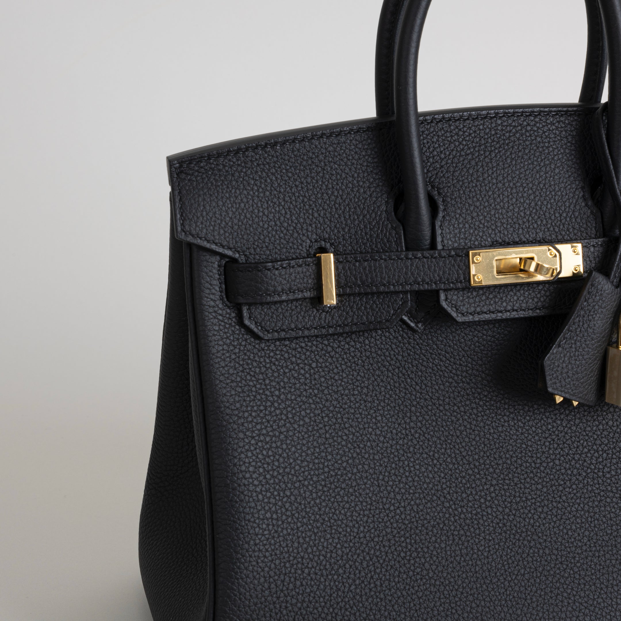 BIRKIN 25 TOGO LEATHER NOIR (BLACK) WITH GOLD HARDWARE (GHW)