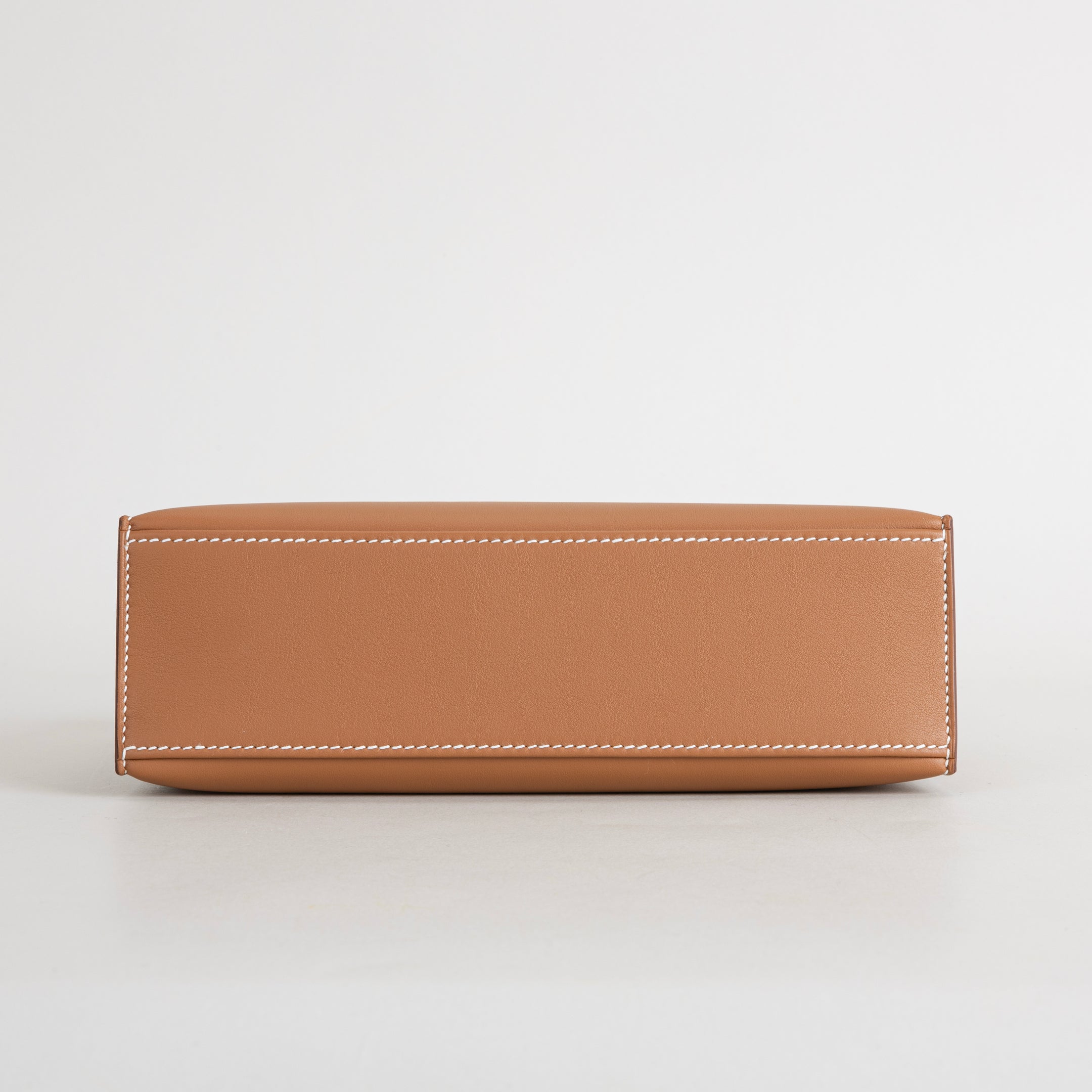 KELLY POCHETTE SWIFT LEATHER GOLD WITH GOLD HARDWARE (GHW)