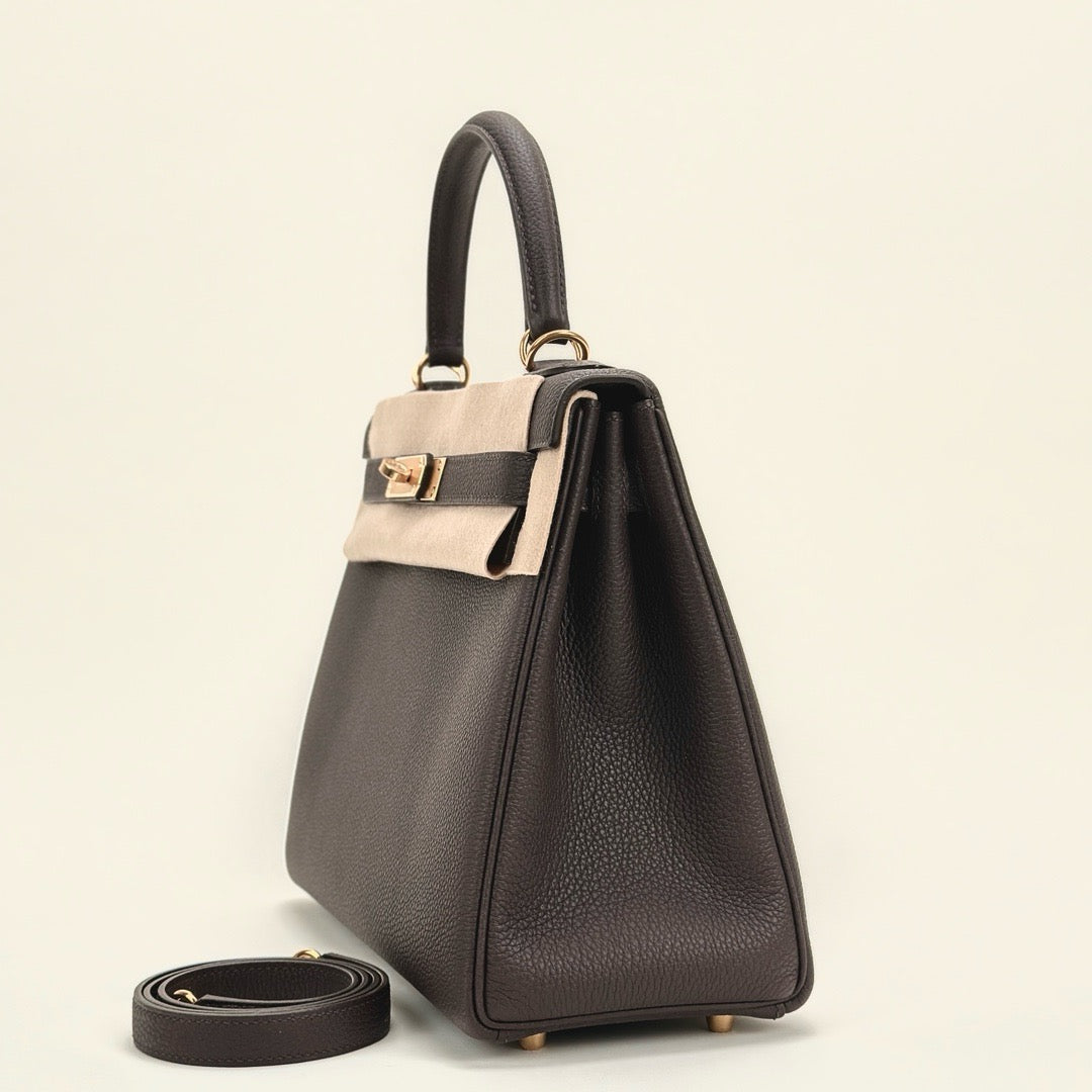 KELLY 28 TOGO LEATHER CHOCOLAT WITH GOLD HARDWARE (GHW)