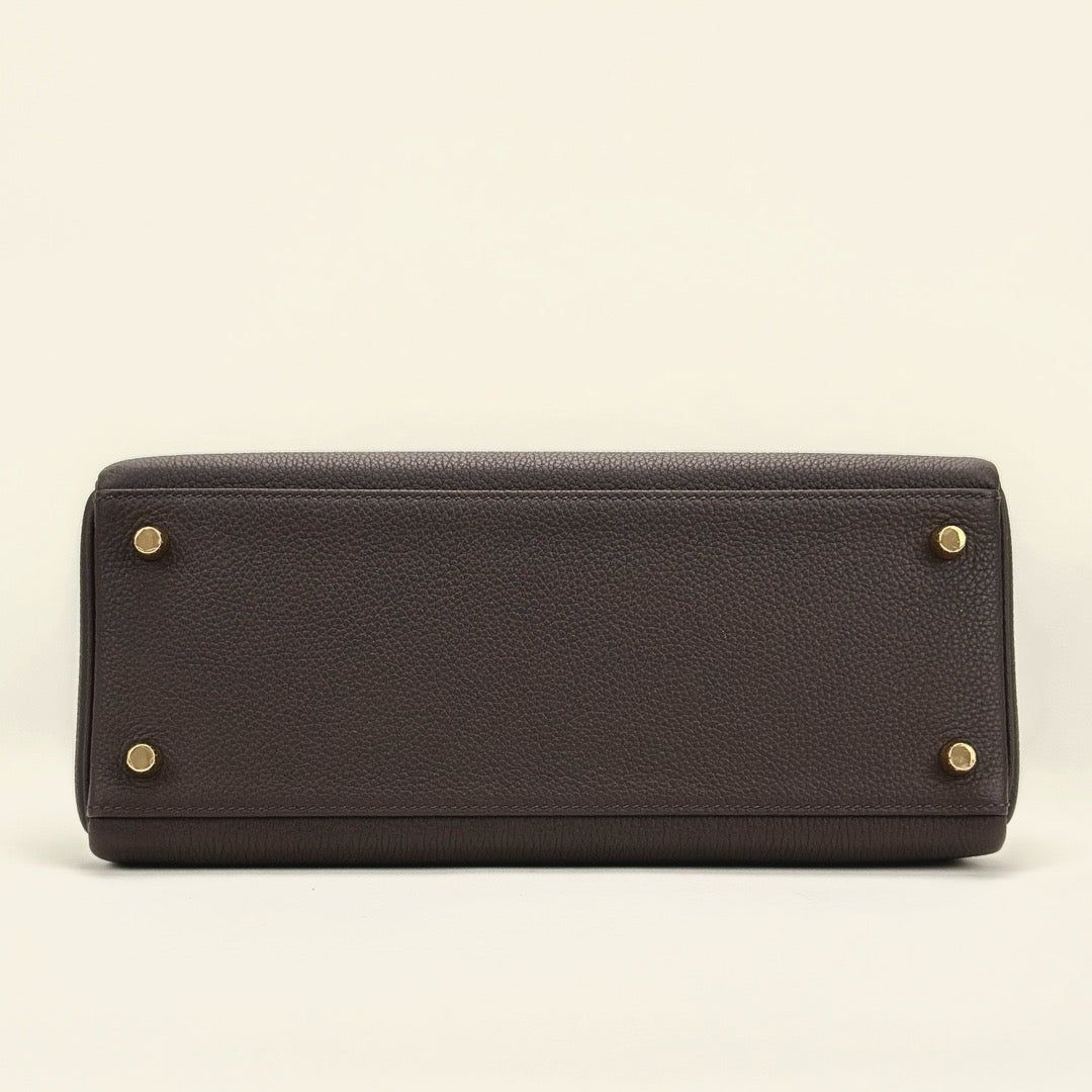 KELLY 28 TOGO LEATHER CHOCOLAT WITH GOLD HARDWARE (GHW)
