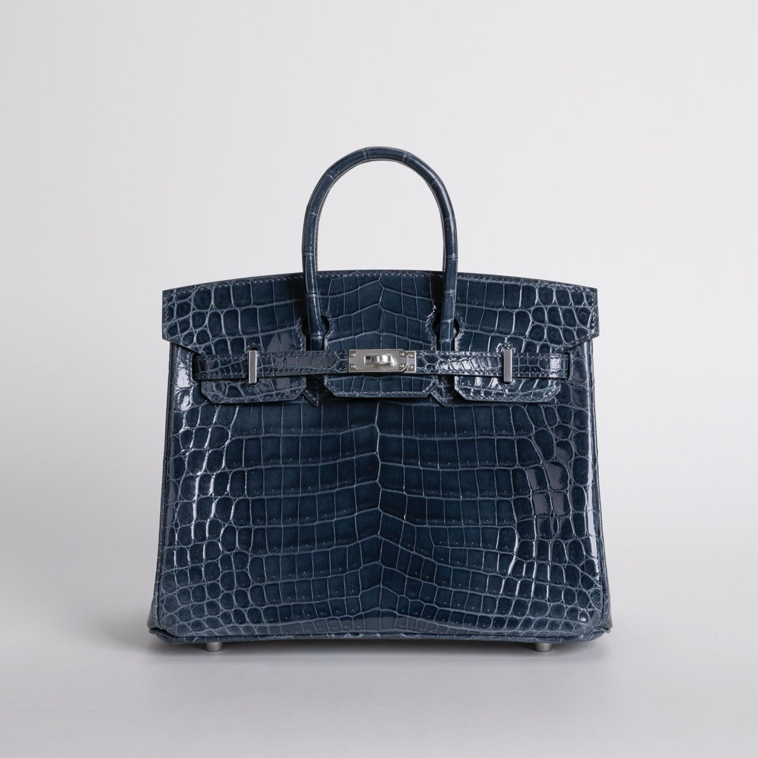 BIRKIN 25 SHINY NILOTICUS CROCODILE LEATHER BLEU TEMPETE WITH PALLADIUM HARDWARE (PHW)