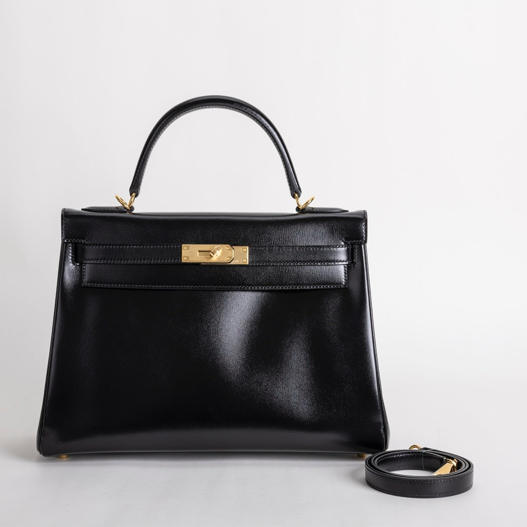 KELLY 32 BLACK BOX CALF LEATHER WITH GOLD HARDWARE (GHW)