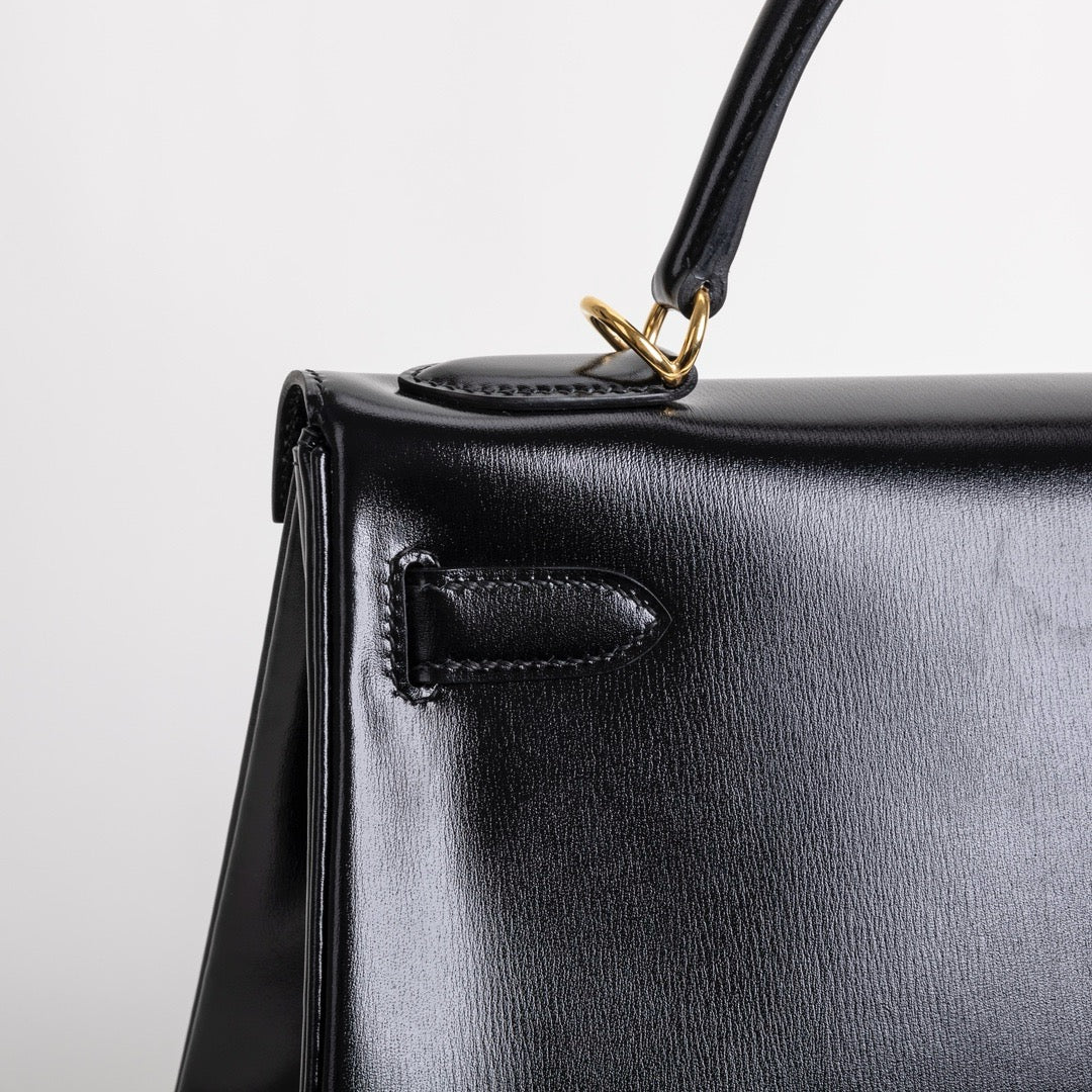 KELLY 32 BLACK BOX CALF LEATHER WITH GOLD HARDWARE (GHW)