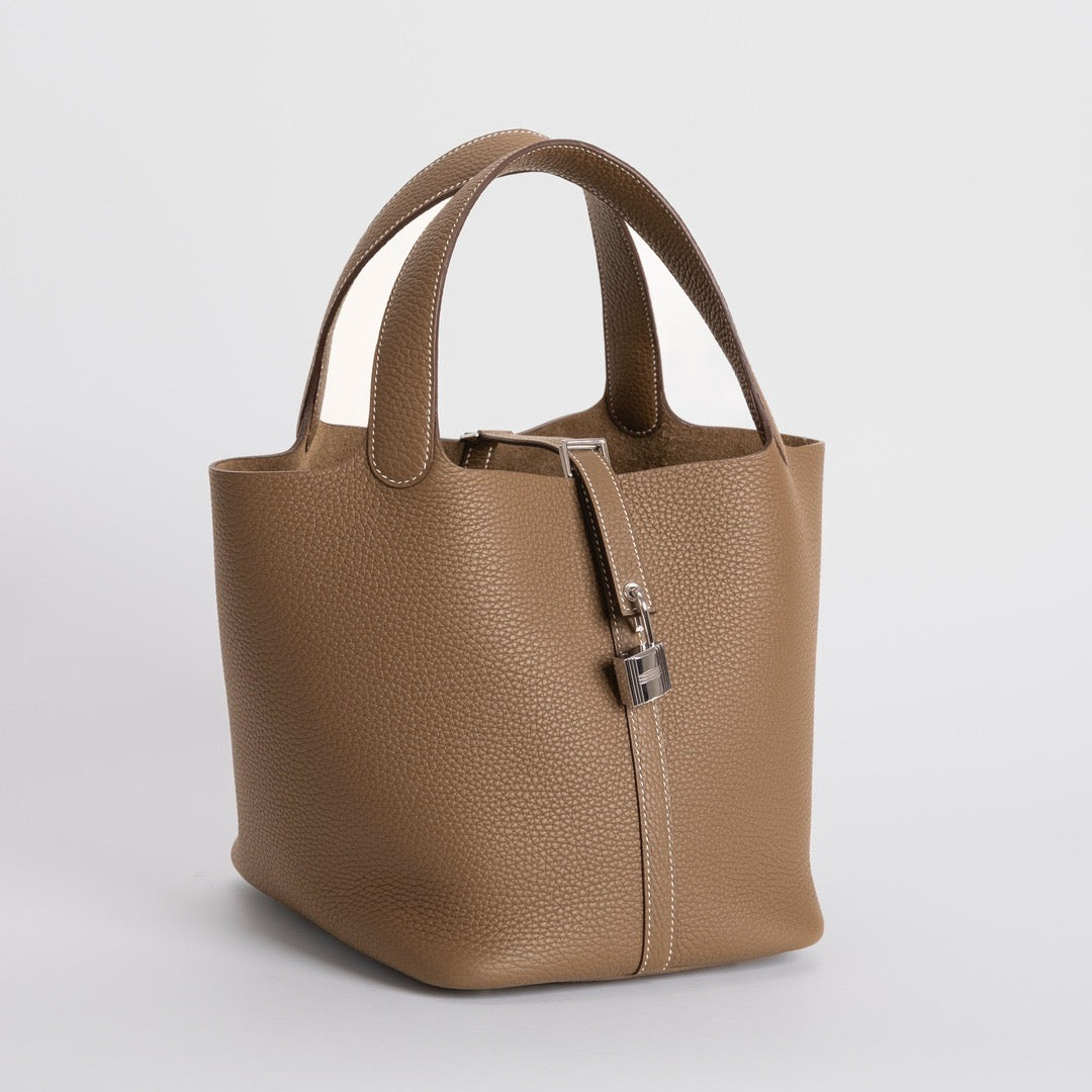 PICOTIN 22 LOCK CLEMENCE LEATHER ETOUPE WITH PALLADIUM HARDWARE (PHW)