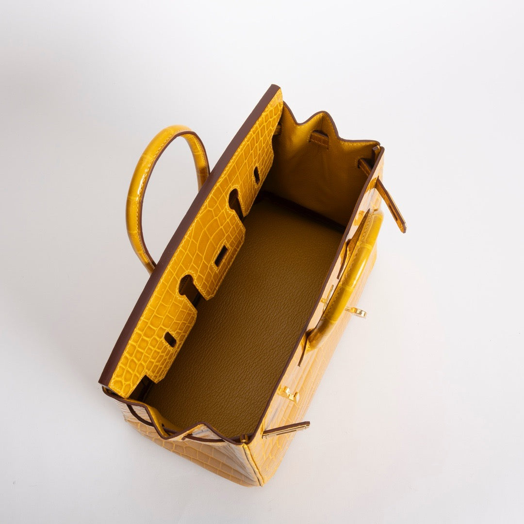 BIRKIN 25 SHINY NILOTICUS CROCODILE LEATHER JAUNE AMBRE WITH GOLD HARDWARE (GHW)
