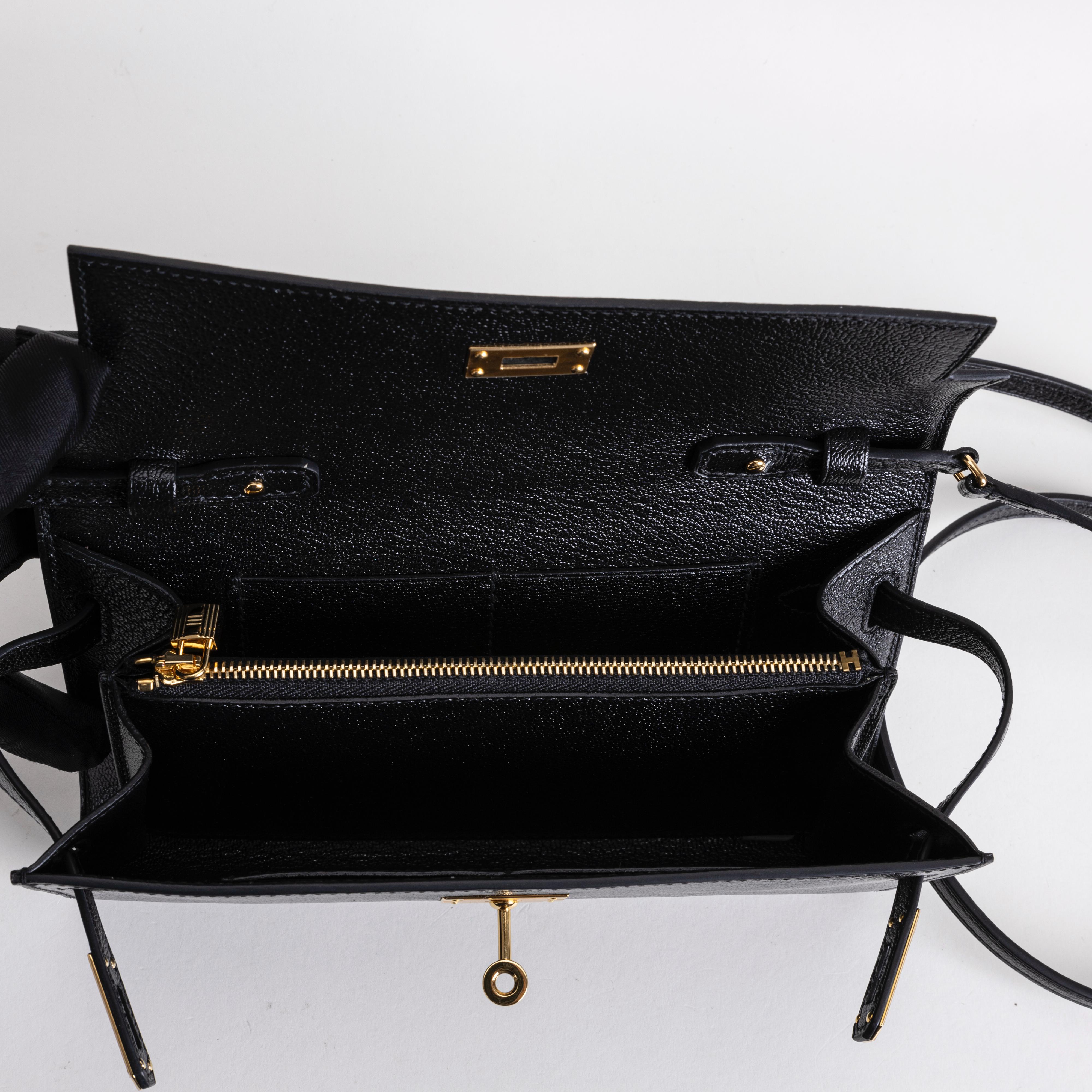KELLY TO GO CHEVRE LEATHER NOIR (BLACK) WITH GOLD HARDWARE (GHW)