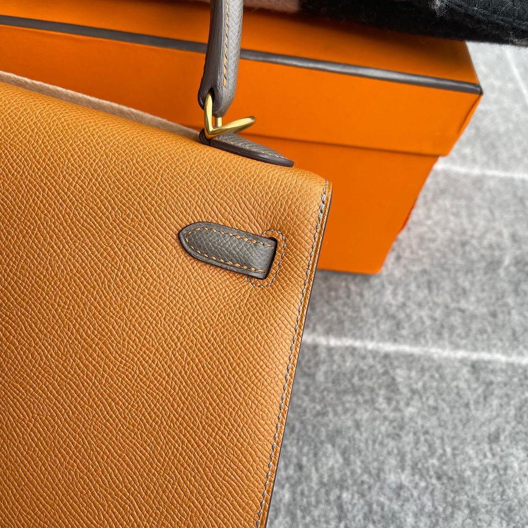 KELLY 25 EPSOM LEATHER HORSESHOE STAMP (HSS) BI-COLOR TOFFEE & ETAIN WITH GOLD HARDWARE (GHW)