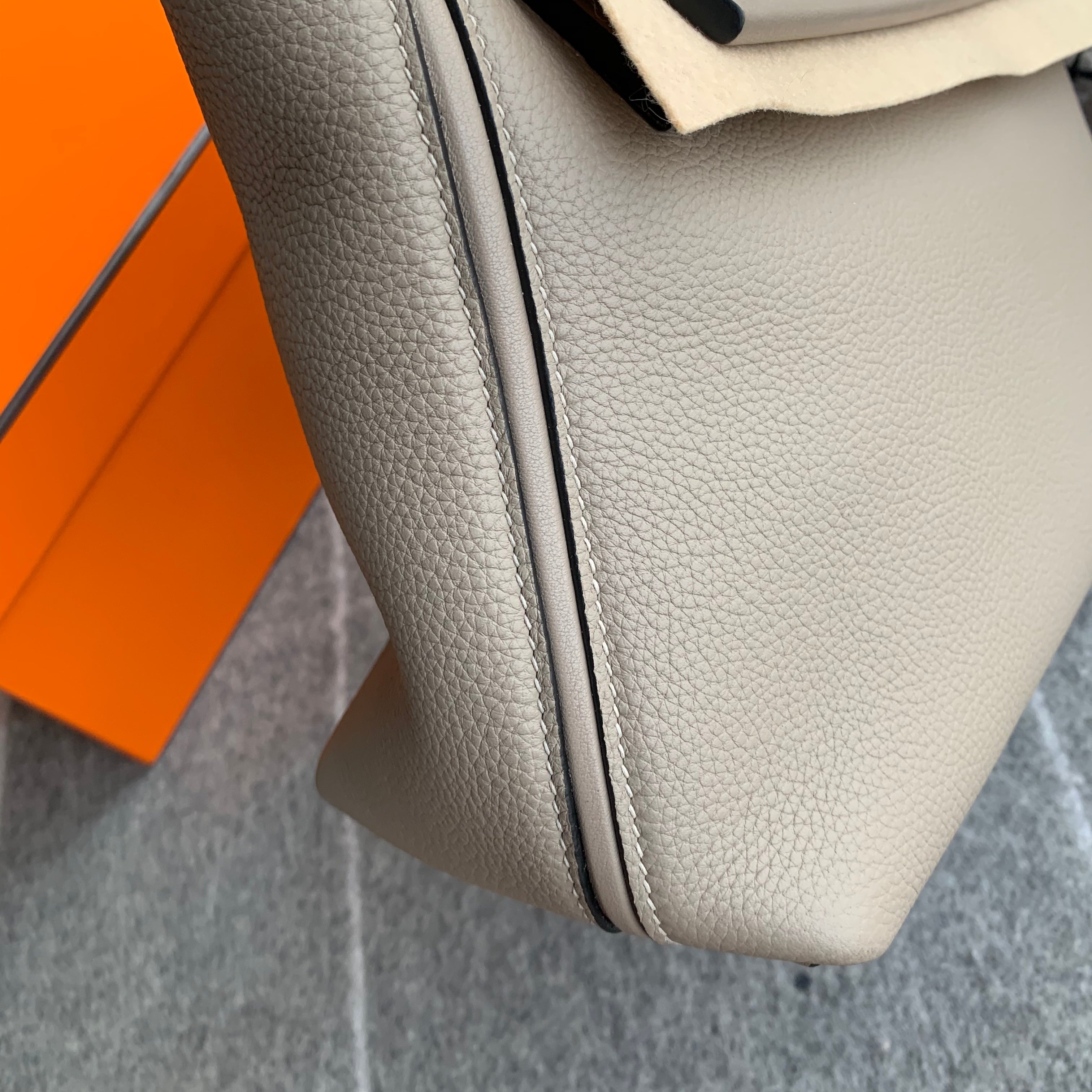 24/24 (29) TOGO & SWIFT LEATHER GRIS ASPHALT WITH PALLADIUM HARDWARE (PHW)