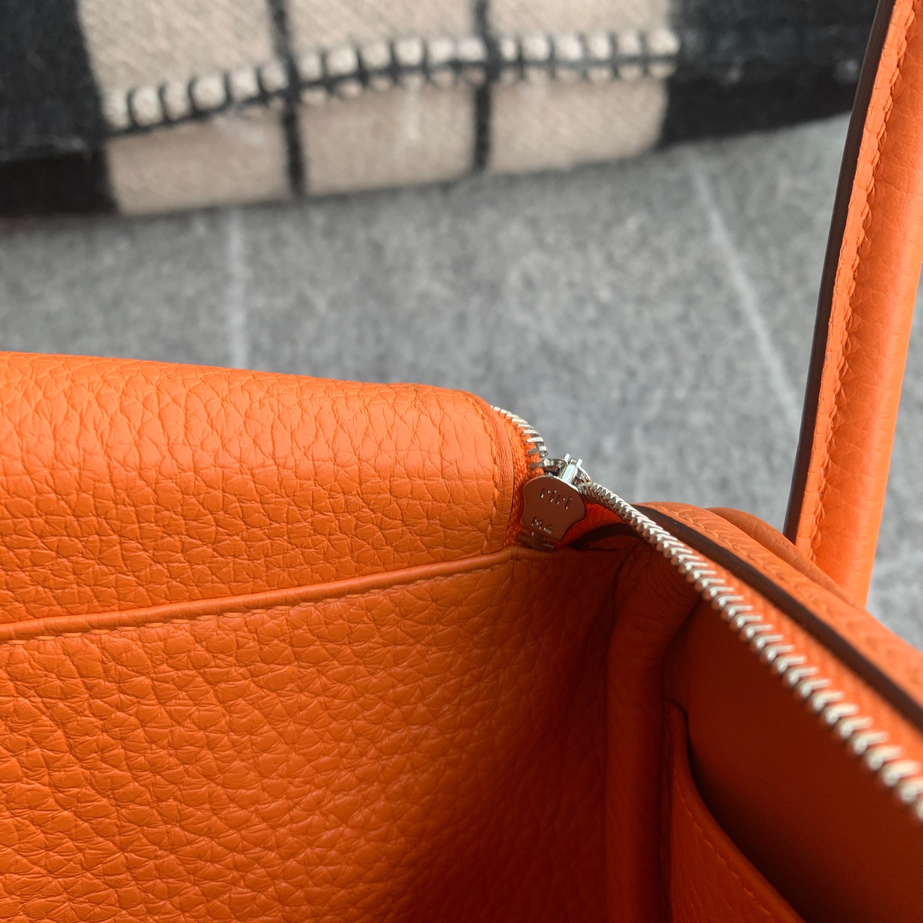 LINDY 26 CLEMENCE LEATHER ORANGE WITH PALLADIUM HARDWARE (PHW)
