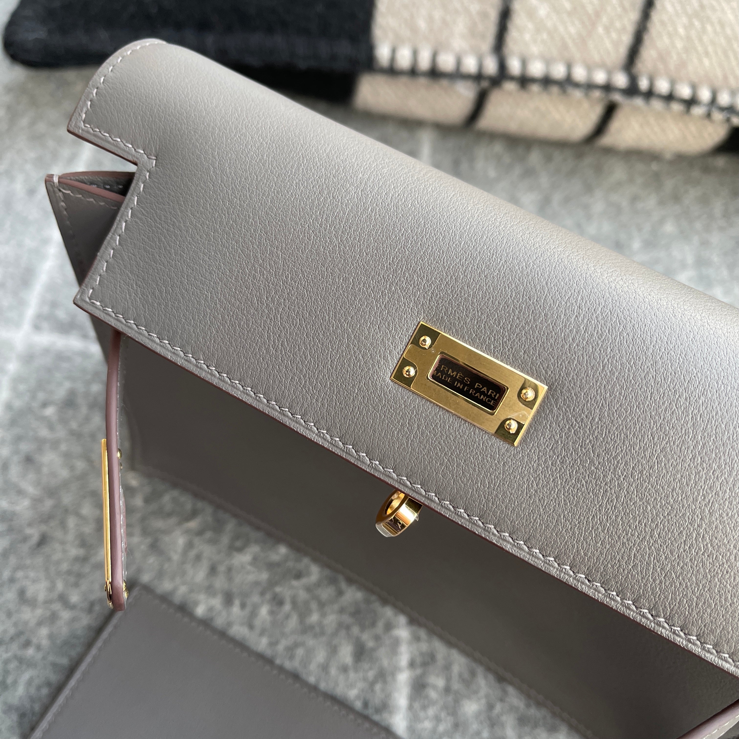 KELLY DANSE SWIFT LEATHER ETAIN WITH GOLD HARDWARE (GHW)