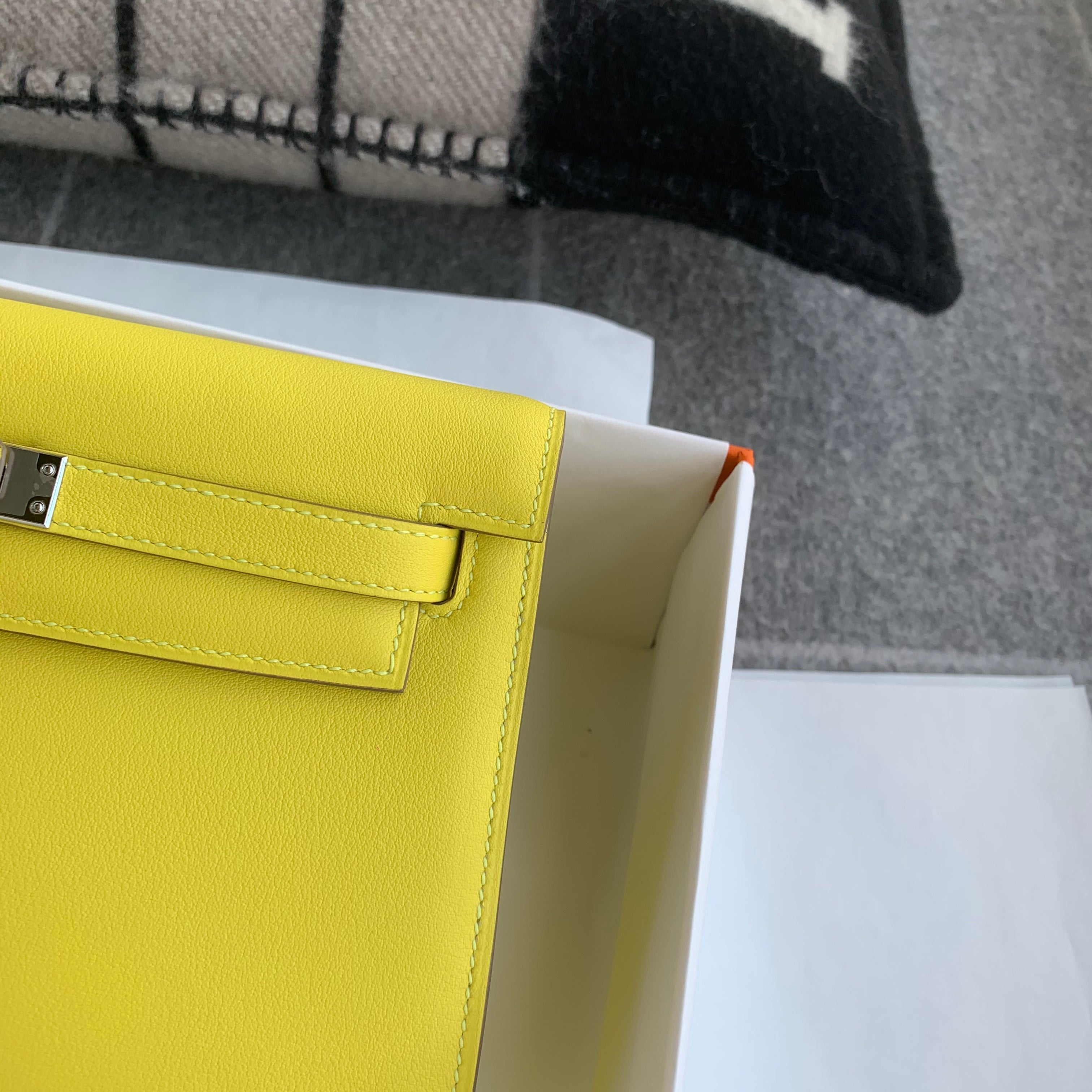 KELLY DANSE SWIFT LEATHER LIME WITH PALLADIUM HARDWARE (PHW)