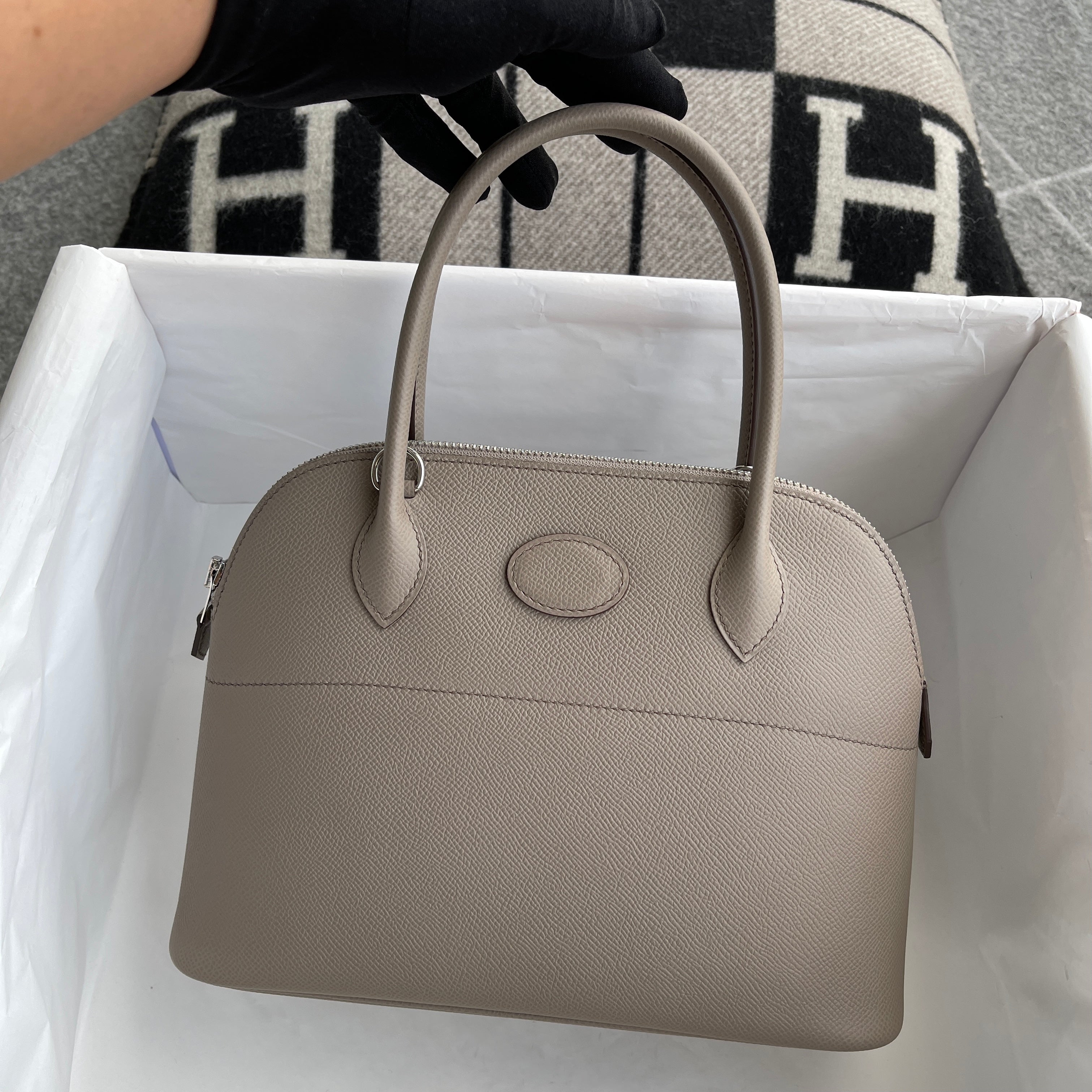 BOLIDE 27 EPSOM LEATHER GRIS ASPHALT WITH PALLADIUM HARDWARE (PHW)