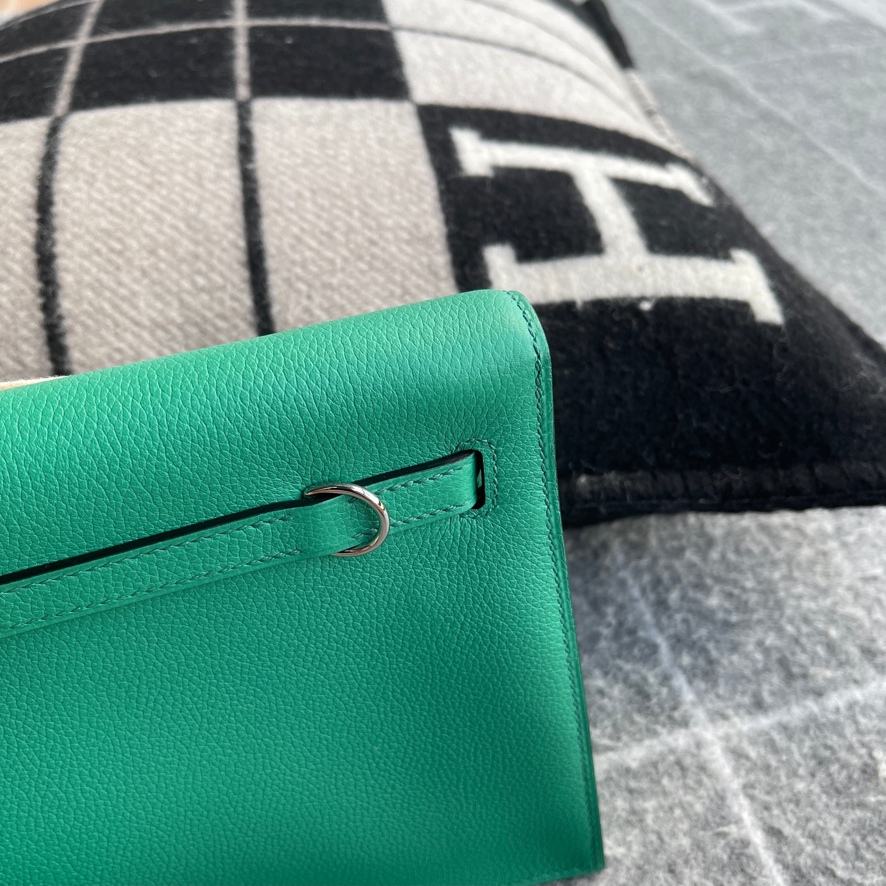 KELLY DANSE EVERCOLOR LEATHER VERT VERONE WITH PALLADIUM HARDWARE (PHW)