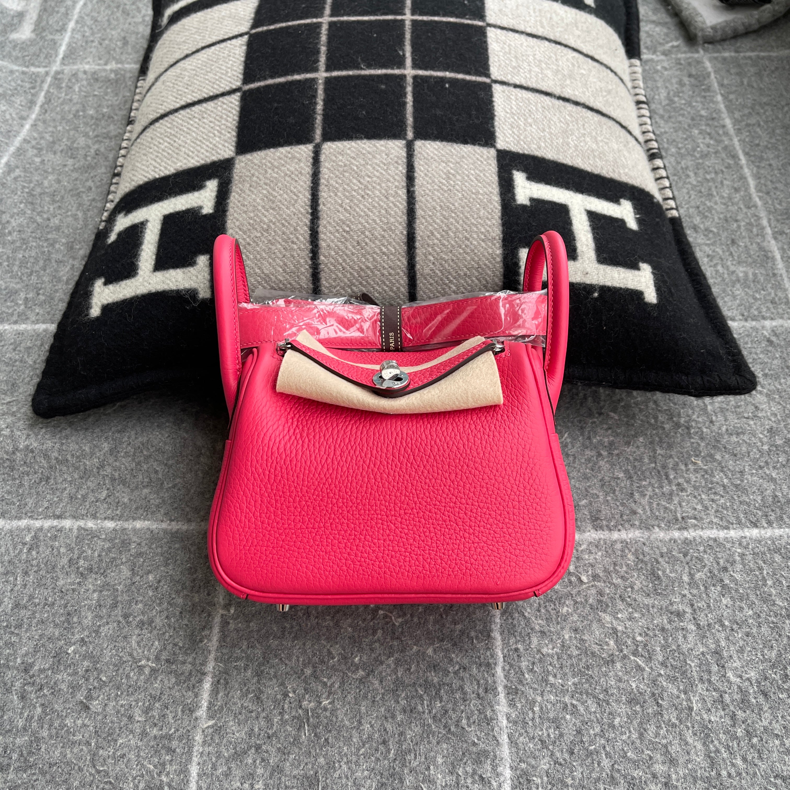 MINI LINDY 20 CLEMENCE LEATHER ROSE EXTREME WITH PALLADIUM HARDWARE (PHW)