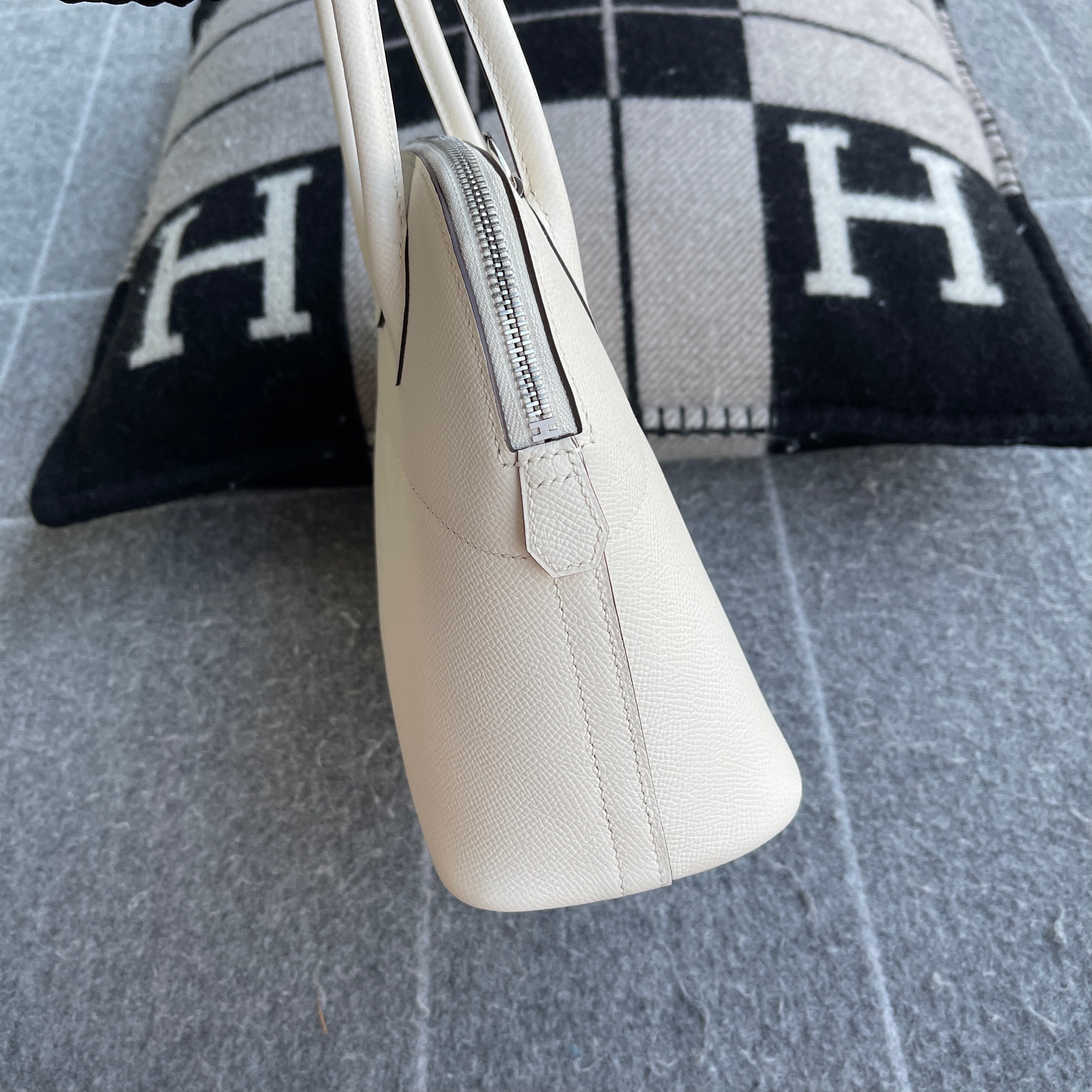 BOLIDE 27 EPSOM LEATHER NATA WITH PALLADIUM HARDWARE (PHW)