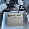 KELLY 25 EPSOM LEATHER HORSESHOE STAMP (HSS) BI-COLOR TRENCH & ETOUPE WITH BRUSHED GOLD HARDWARE (BGHW)