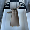 KELLY 25 EPSOM LEATHER HORSESHOE STAMP (HSS) BI-COLOR TRENCH & ETOUPE WITH BRUSHED GOLD HARDWARE (BGHW)