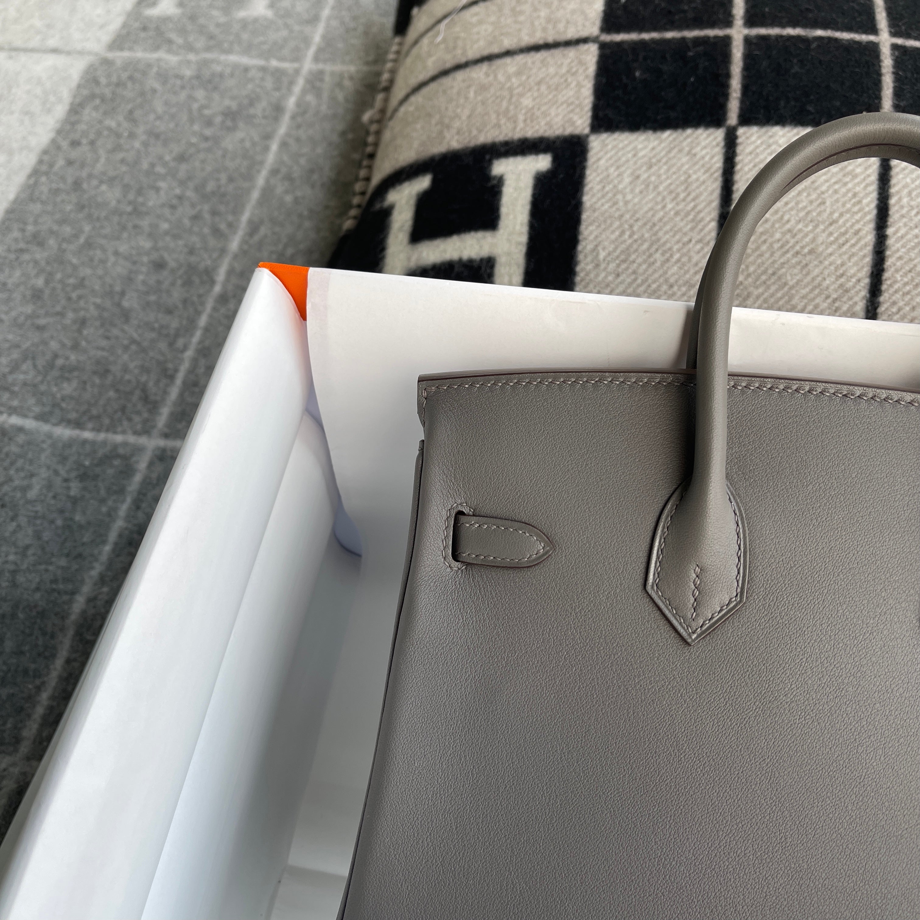 BIRKIN 25 SWIFT LEATHER ETAIN WITH PALLADIUM HARDWARE (PHW)
