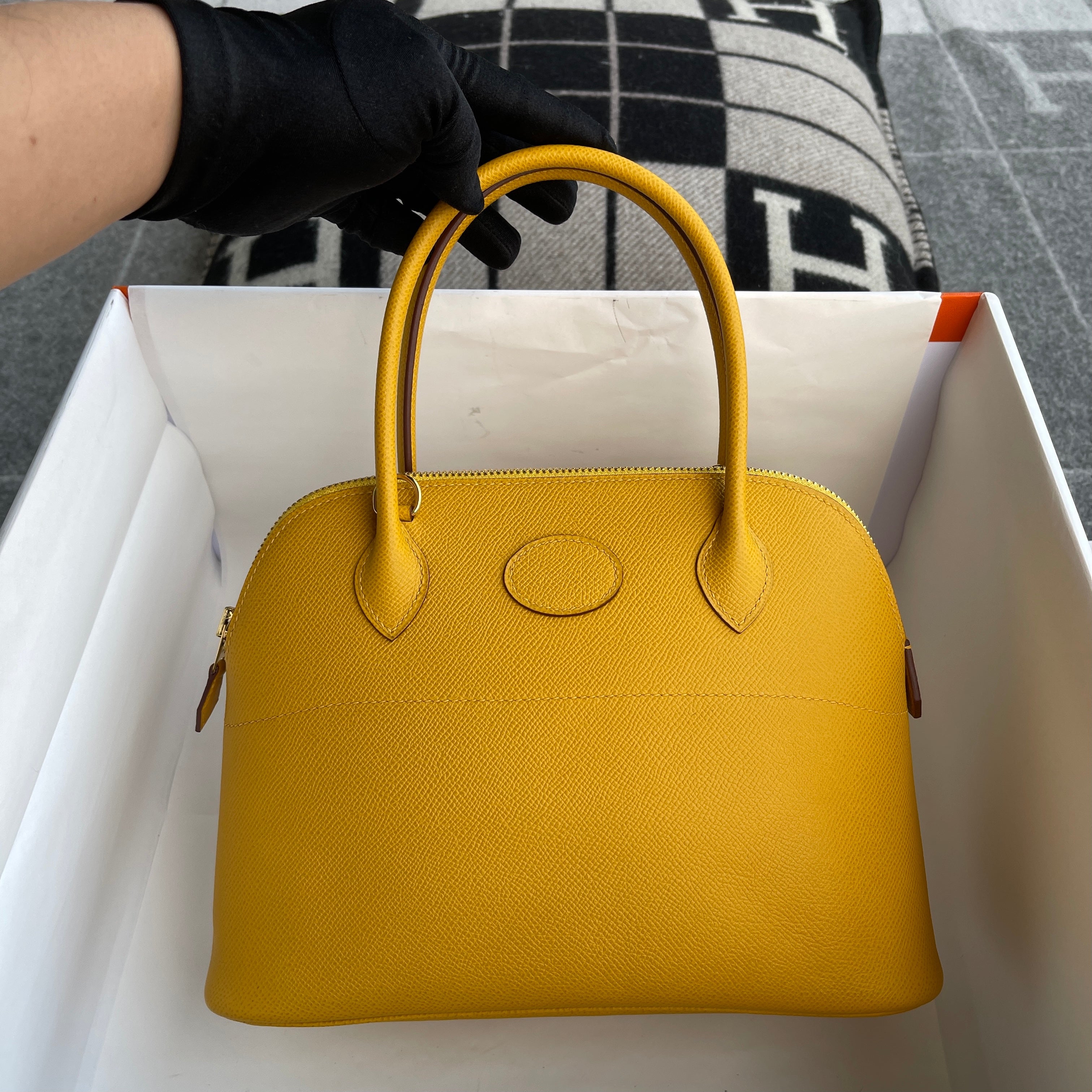 BOLIDE 27 EPSOM LEATHER JAUNE AMBRE WITH GOLD HARDWARE (GHW)