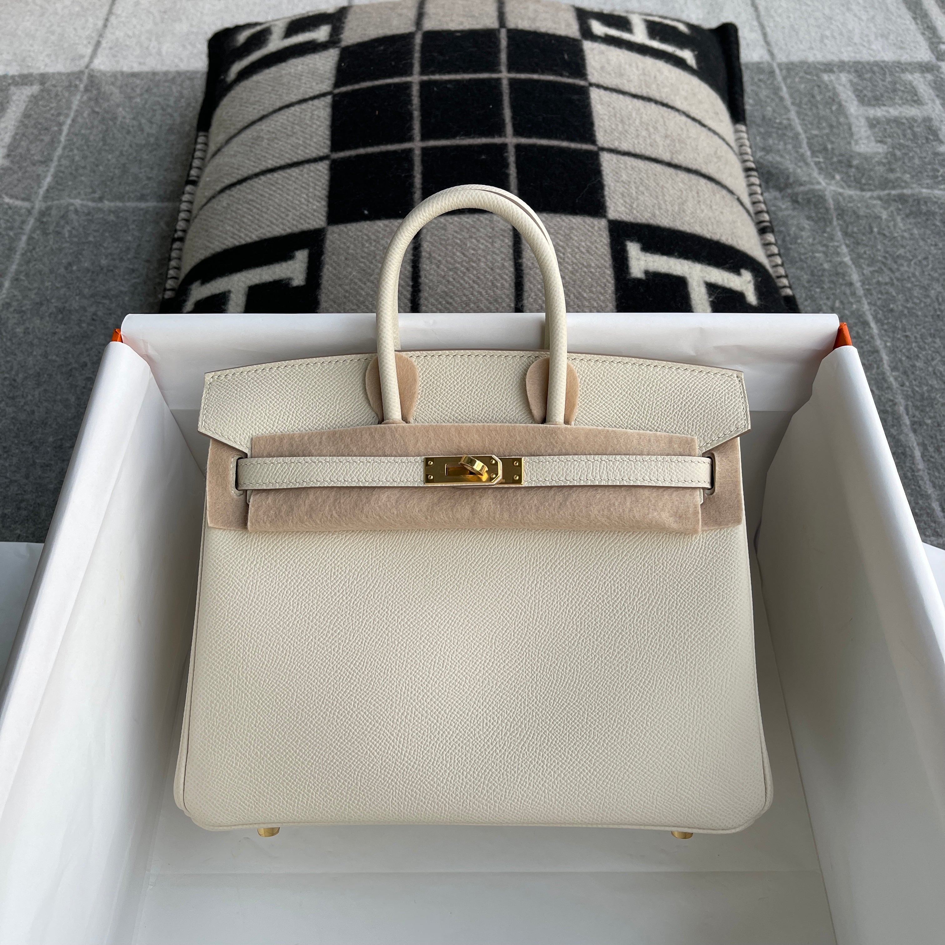 BIRKIN 25 EPSOM LEATHER CRAIE WITH GOLD HARDWARE (GHW)