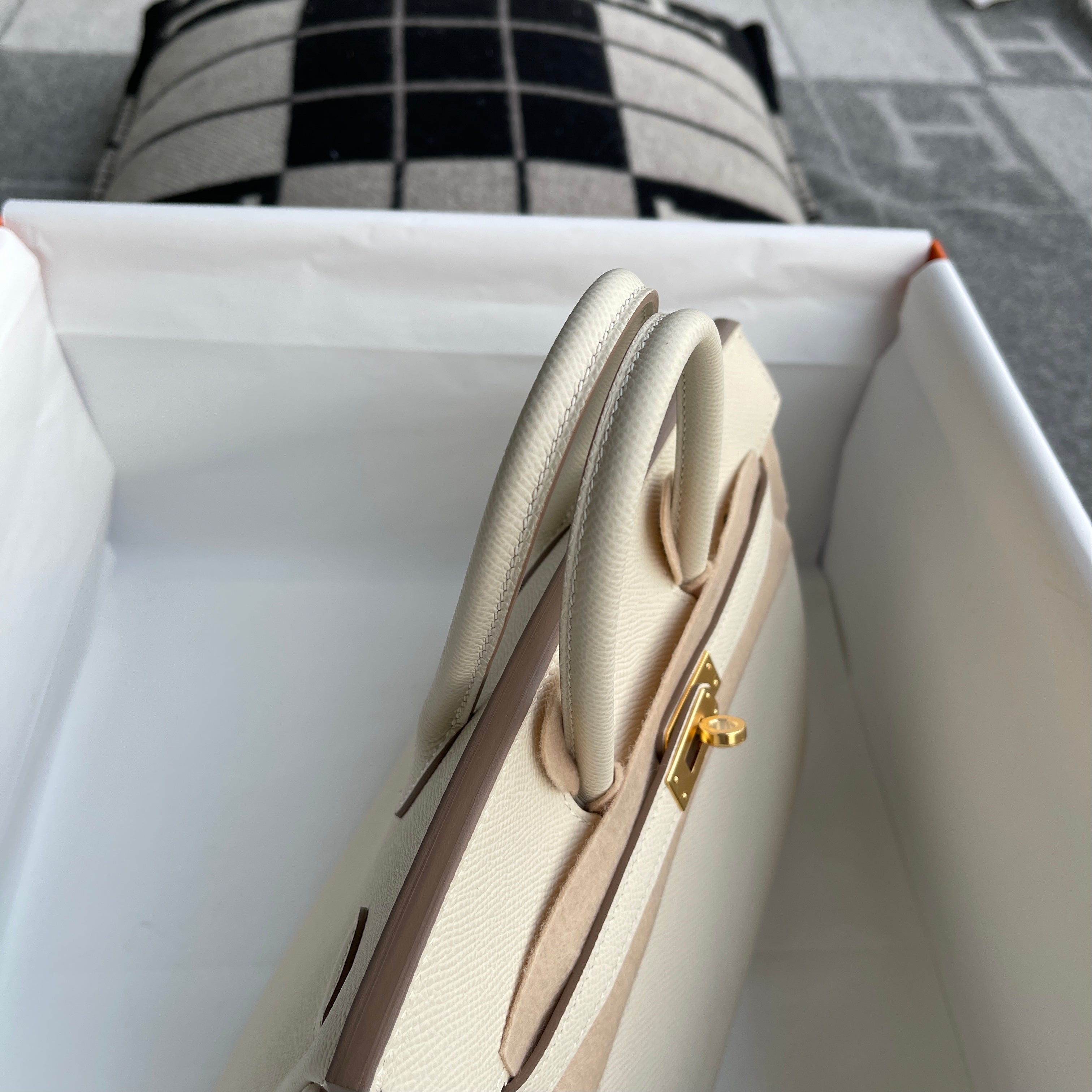 BIRKIN 25 EPSOM LEATHER CRAIE WITH GOLD HARDWARE (GHW)