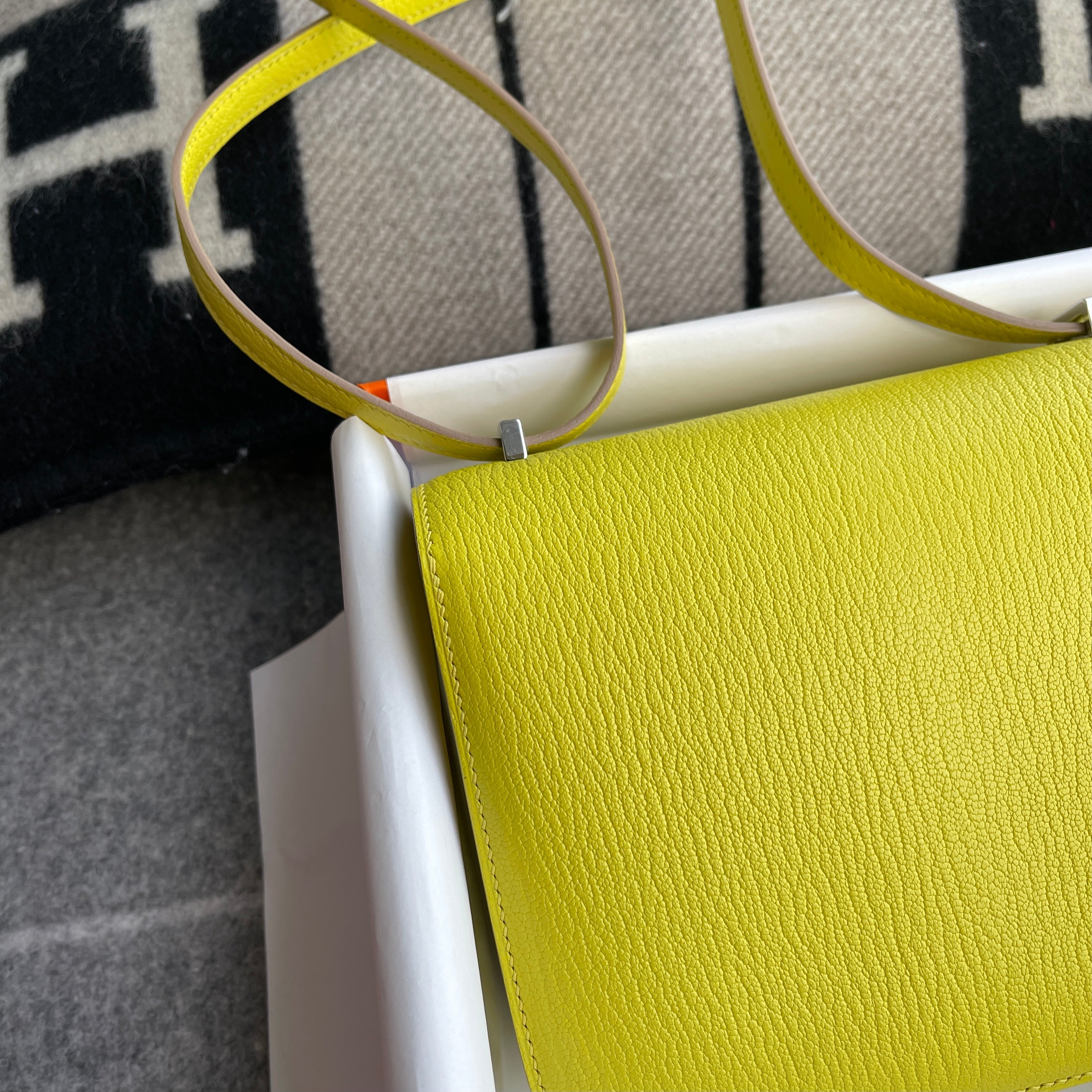 CONSTANCE 18 (MINI) CHEVRE LEATHER LIME WITH PALLADIUM HARDWARE (PHW)