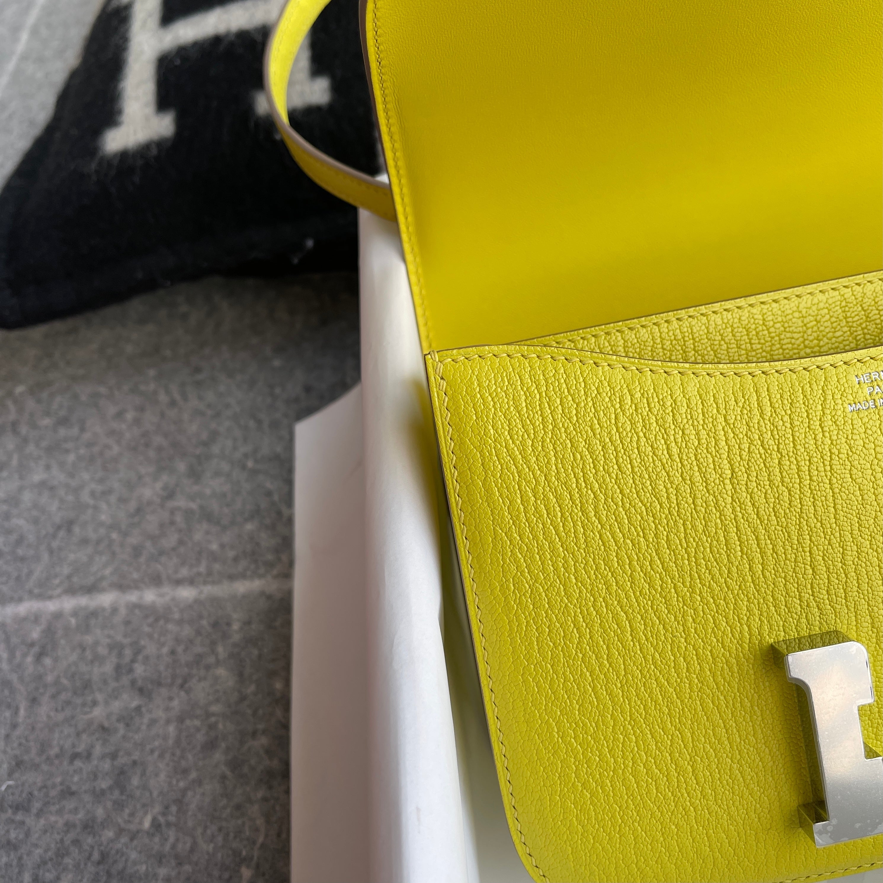CONSTANCE 18 (MINI) CHEVRE LEATHER LIME WITH PALLADIUM HARDWARE (PHW)