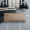 KELLY CUT EPSOM LEATHER ETOUPE WITH GOLD HARDWARE (GHW)