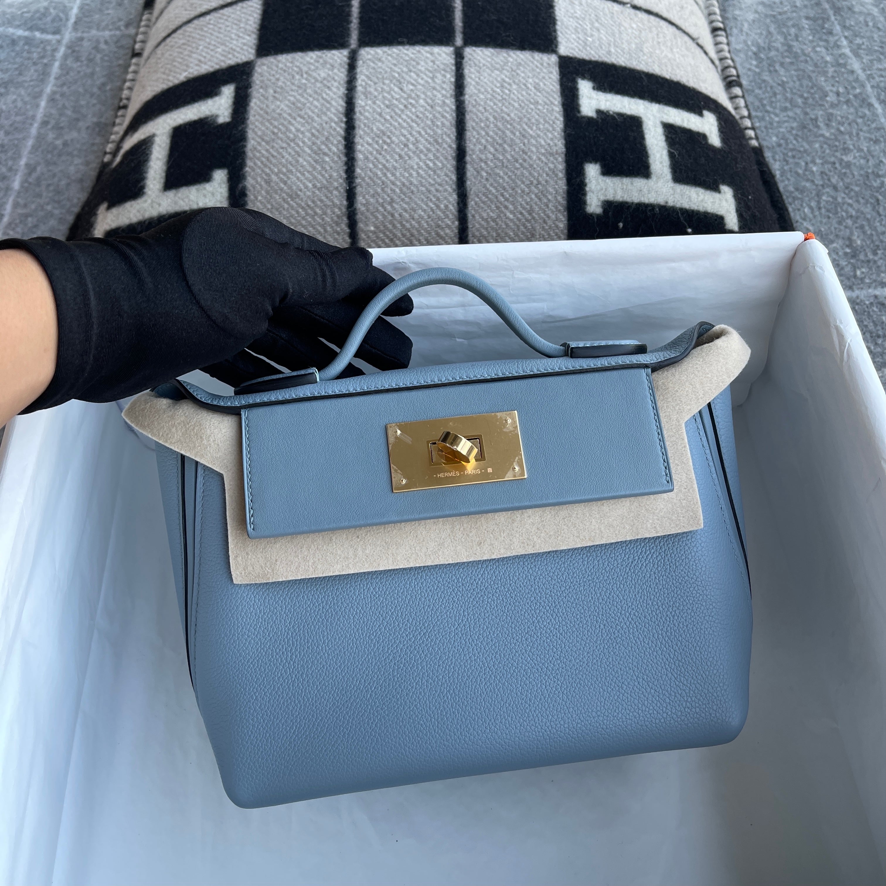 24/24 (MINI) EVERCOLOR & SWIFT LEATHER BLEU LIN WITH GOLD HARDWARE (GHW)