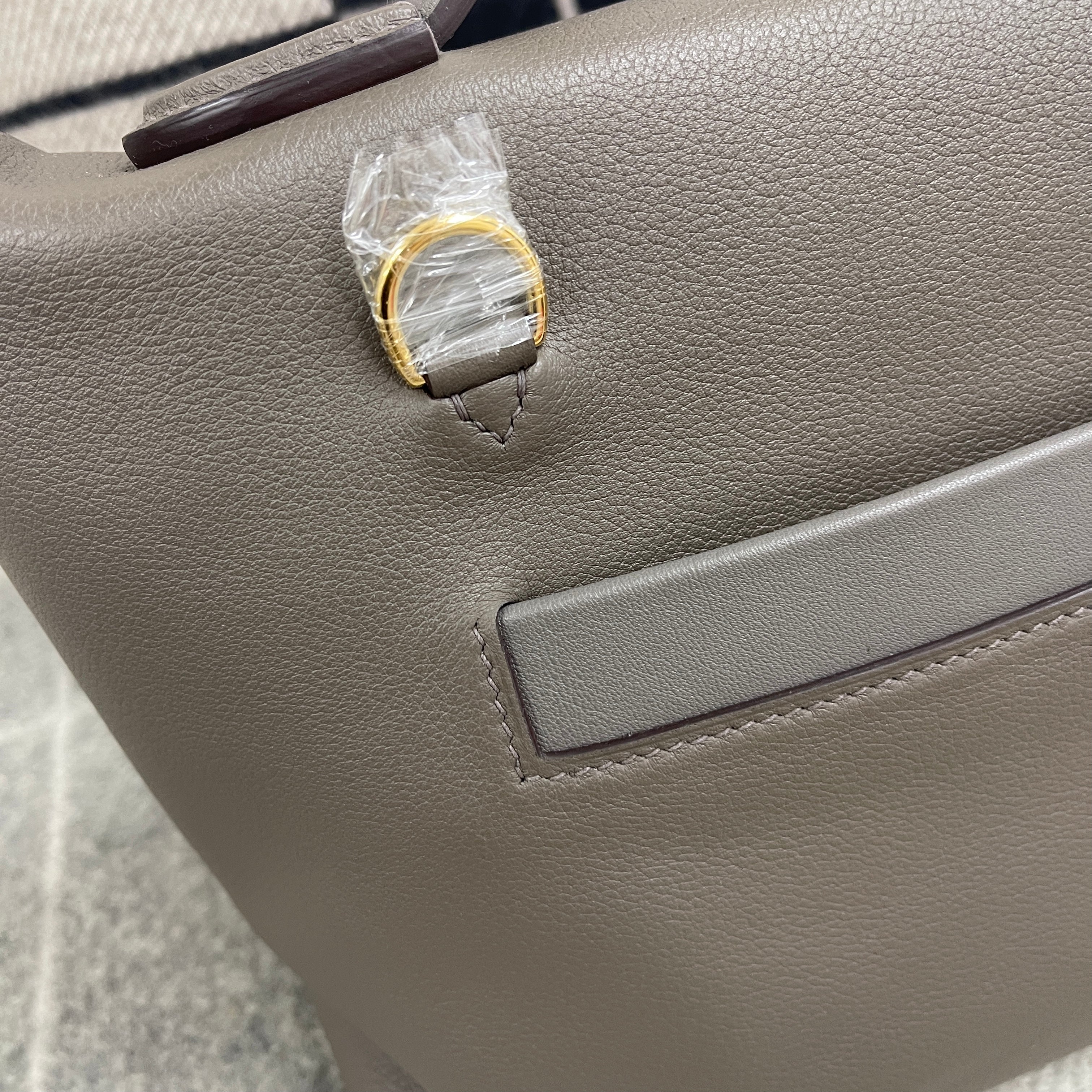 24/24 (29) TOGO & SWIFT LEATHER ETAIN WITH GOLD HARDWARE (GHW)