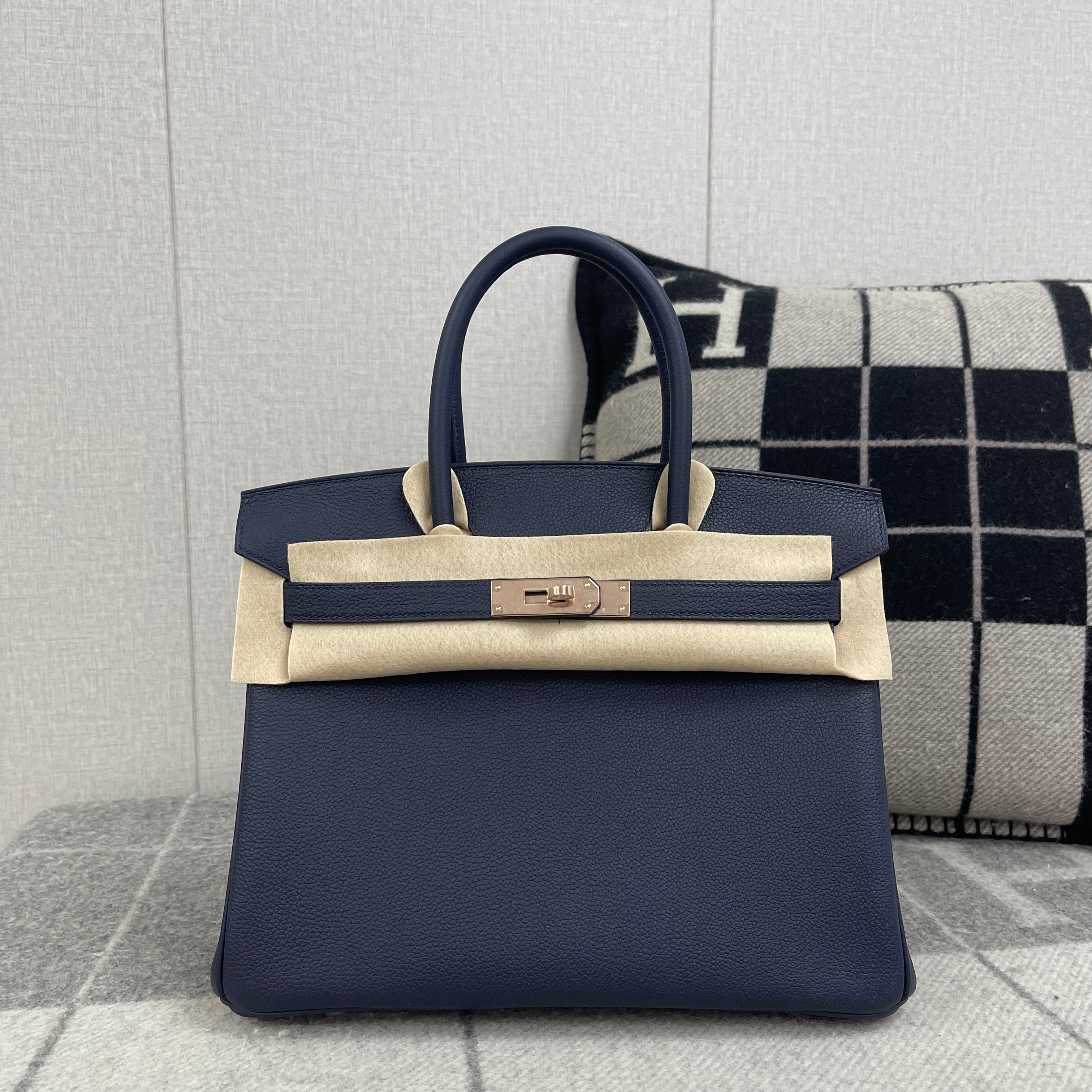 BIRKIN 30 TOGO LEATHER BLEU NUIT WITH ROSE GOLD HARDWARE (RGHW)